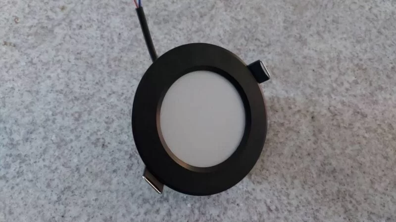 Produtos Elétricos que Compramos para o Motorhome 3 lampada 12w 800x450 1 • Rota dos Viajantes
