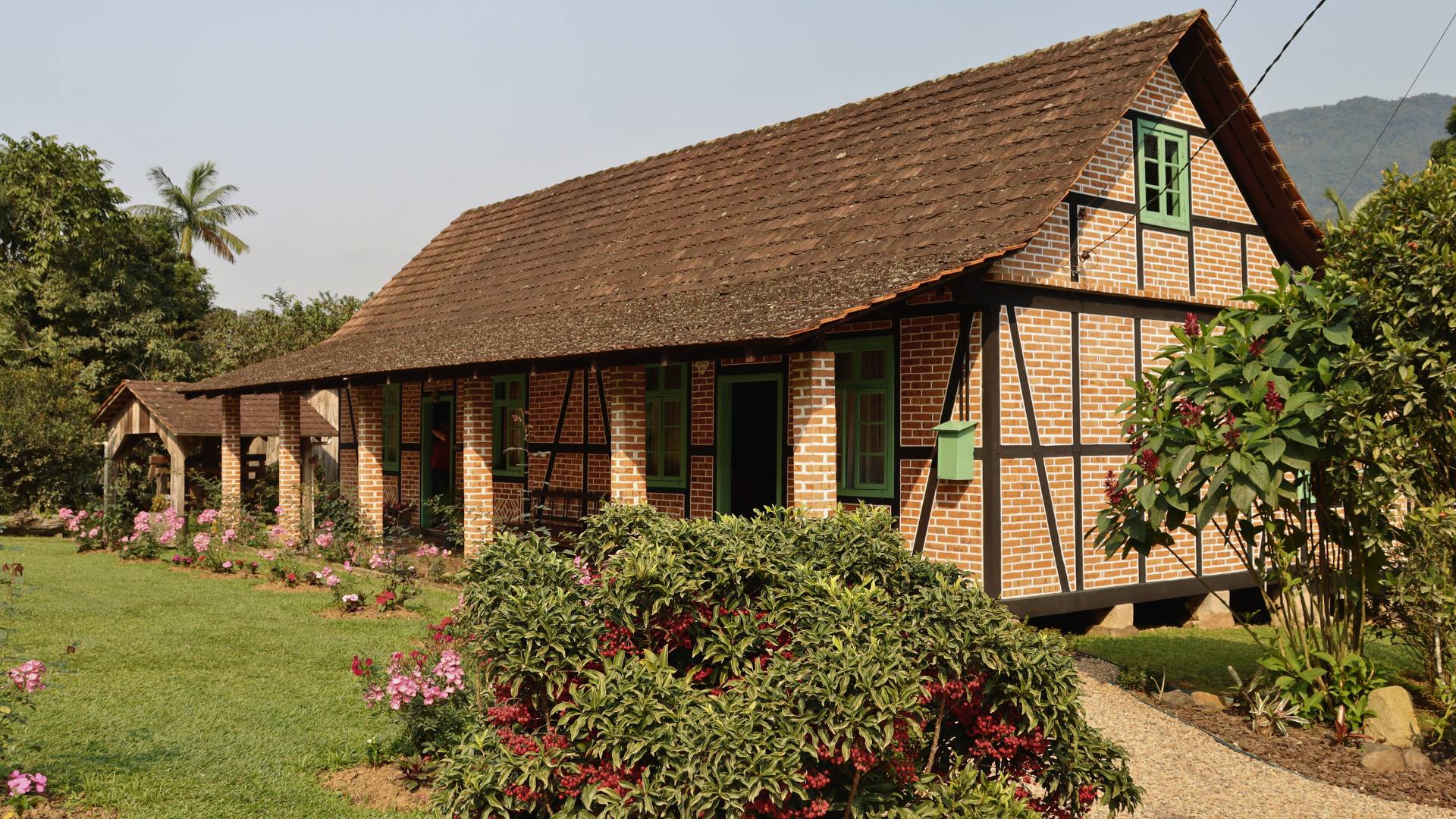 Casa Siewert em Pomerode: Viagem no Tempo e Cultura Enxaimel