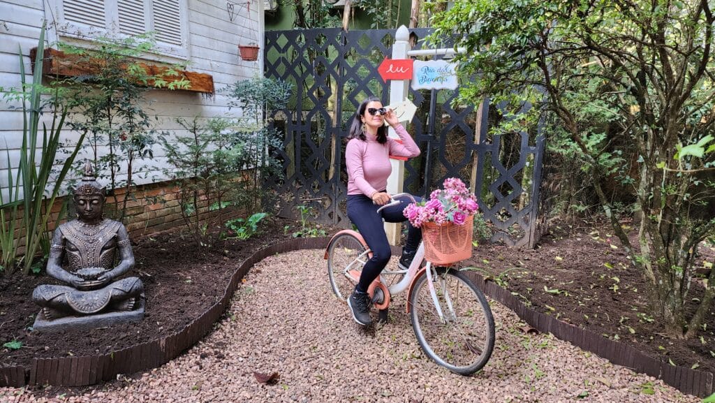 Jardim do Amor e Selfie Gramado: atrações Instagramáveis 3 20240903 152609 • Rota dos Viajantes