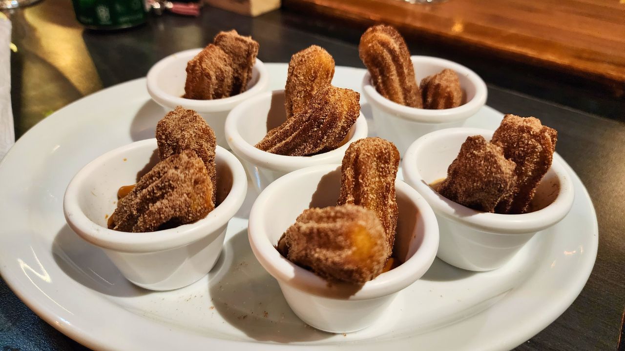 churros rosa mexicano blumenau &bull; Rota dos Viajantes